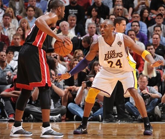 空间内的传 空间内的传