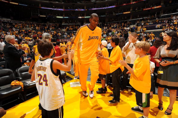 必须在板凳 必须在板凳