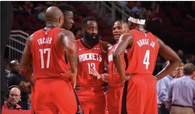 假与队务运 假与队务运